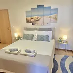 The House Porto Santo